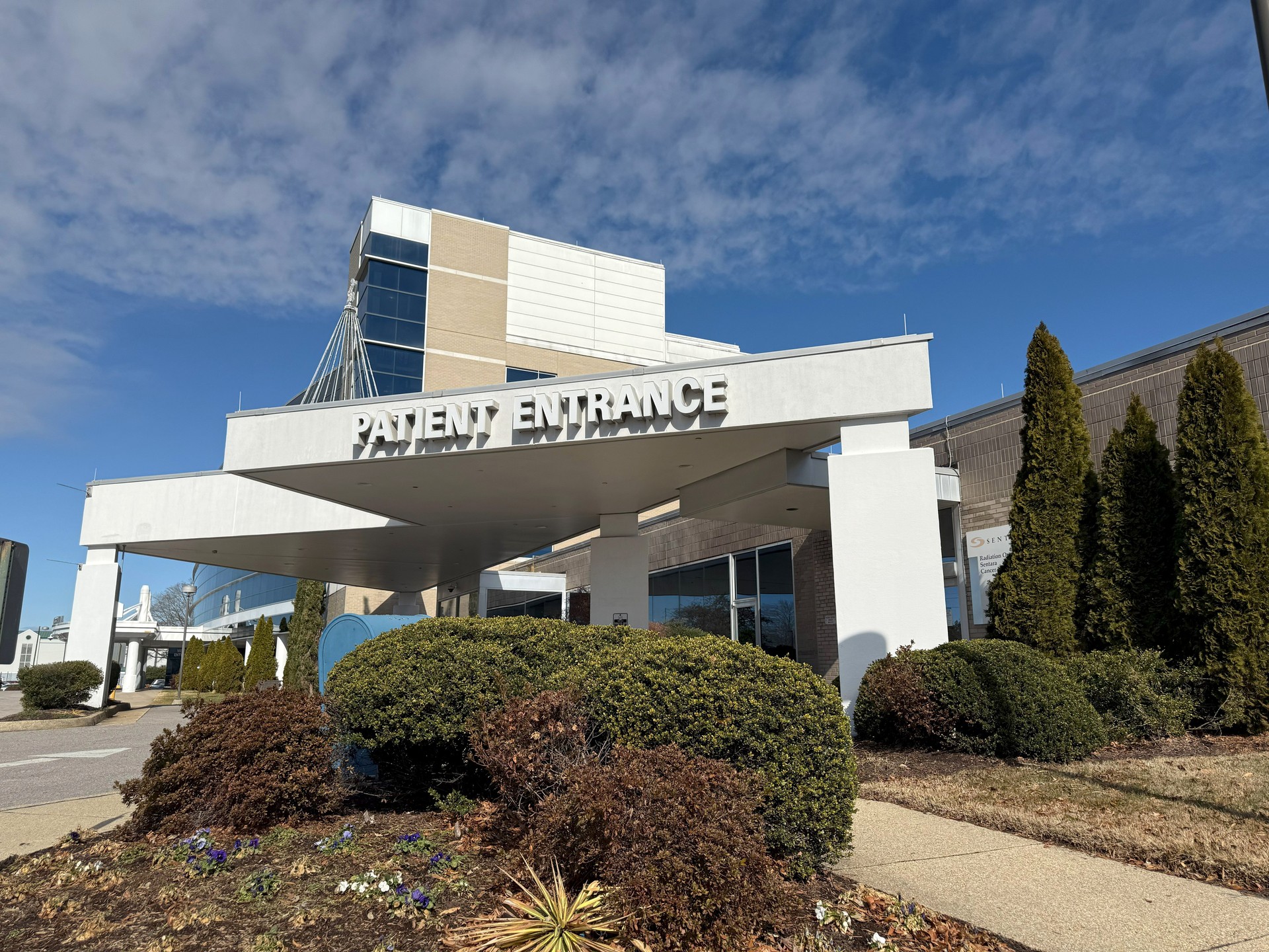 Entrance sign to a hospital